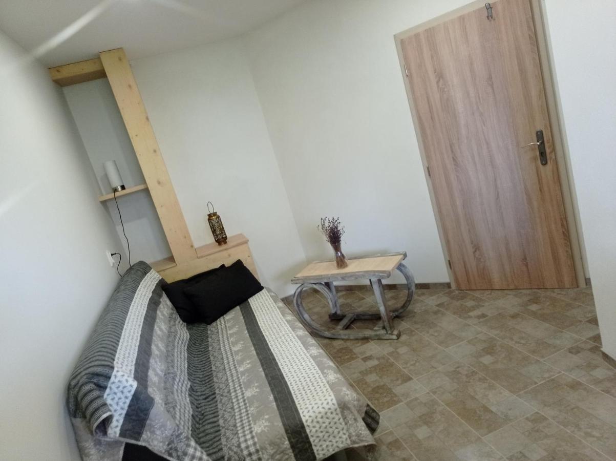 Apartmany Skala Pribram Luaran gambar